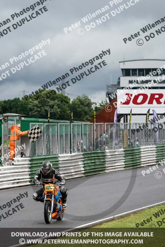 enduro digital images;event digital images;eventdigitalimages;mallory park;mallory park photographs;mallory park trackday;mallory park trackday photographs;no limits trackdays;peter wileman photography;racing digital images;trackday digital images;trackday photos